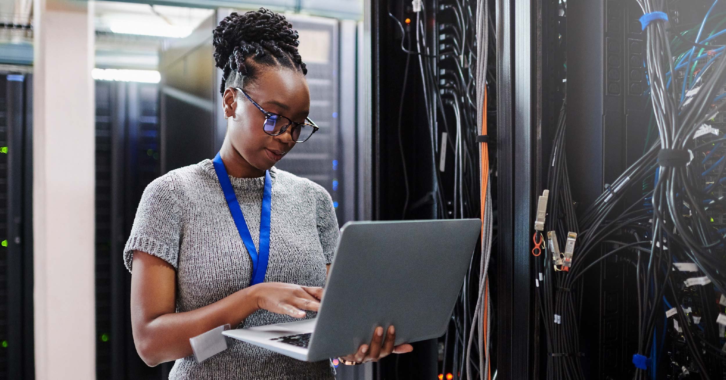 Person using a computer to check connection