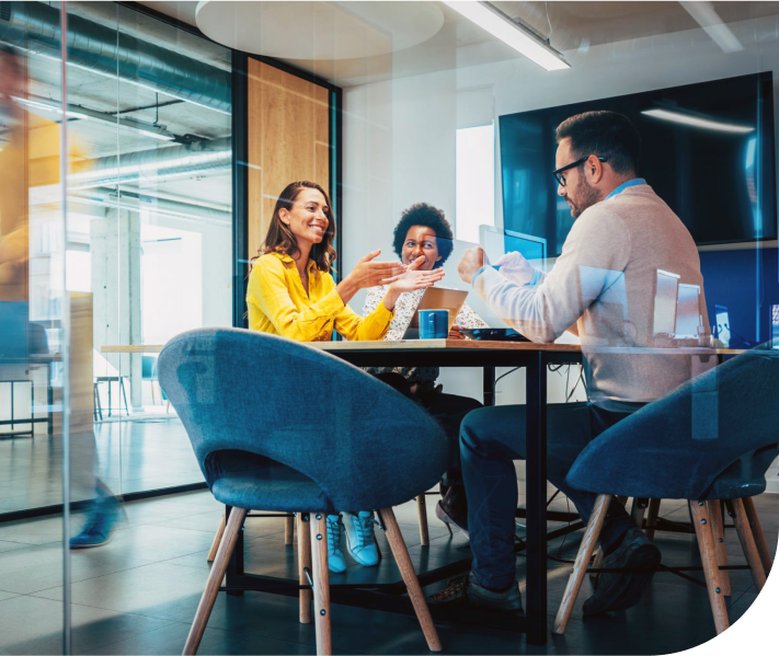 3-person office meeting